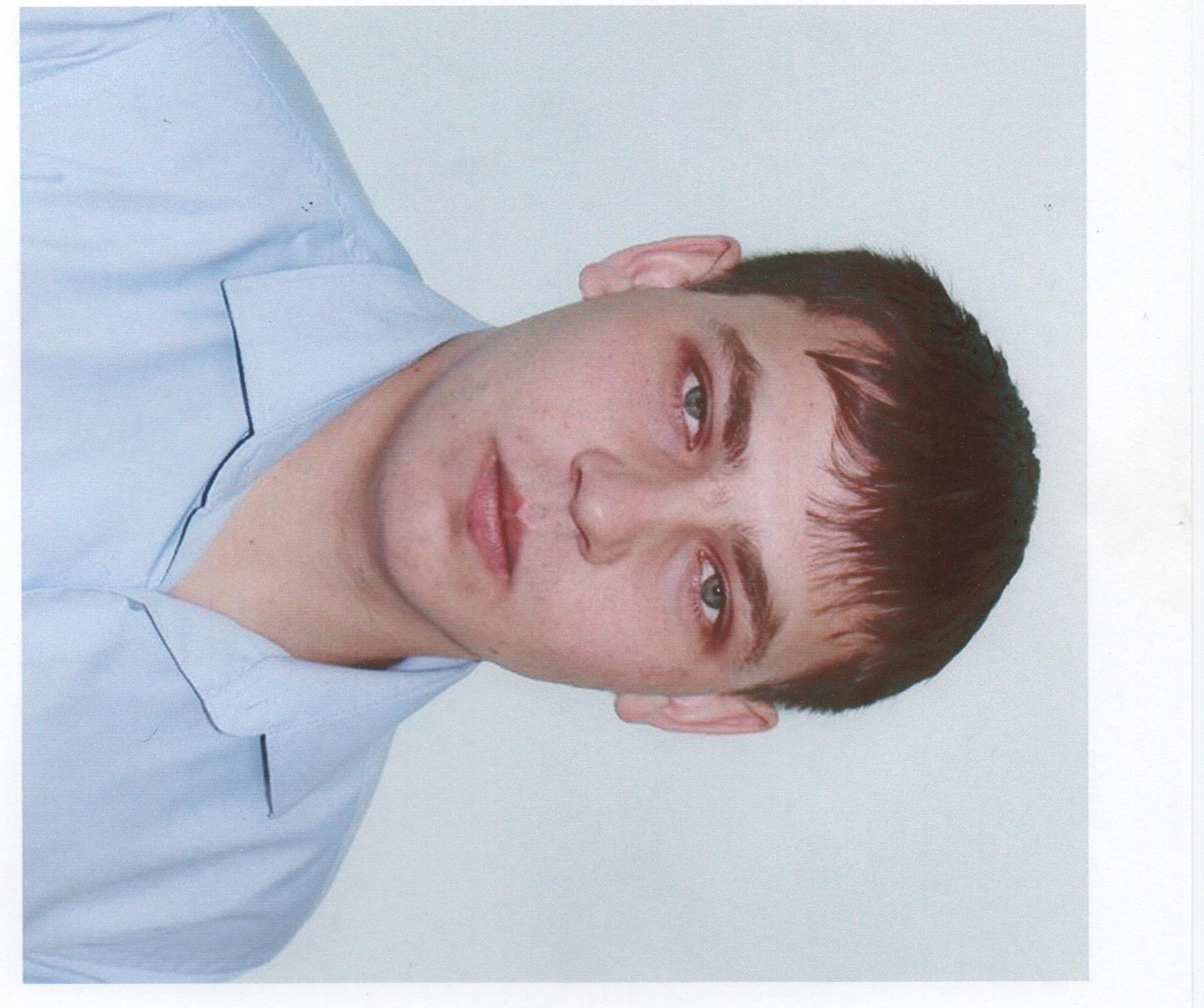 Аксенов Юрий Владимирович.